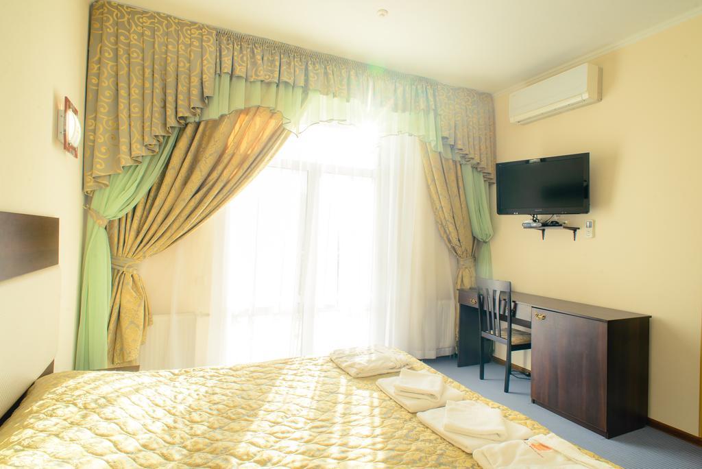 Petrovskyi Brovar Browary Zimmer foto