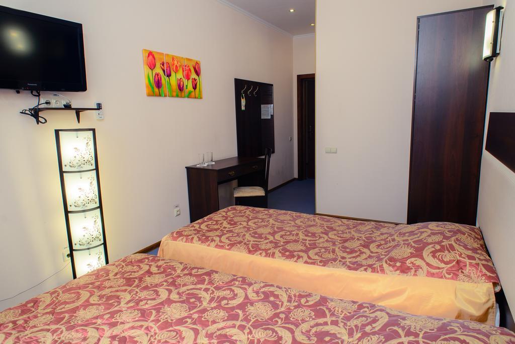 Petrovskyi Brovar Browary Zimmer foto