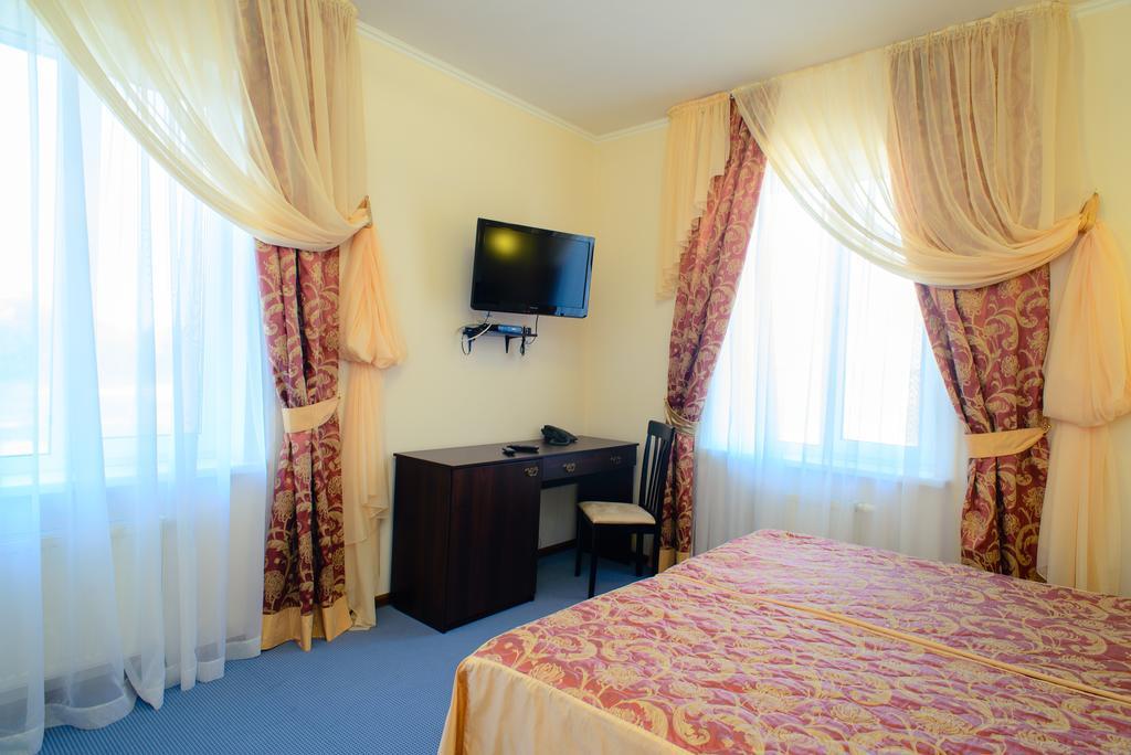 Petrovskyi Brovar Browary Zimmer foto
